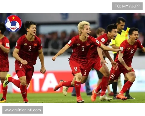 张家界足球队奋力崛起 展现湘西地区足球新风貌 力争联赛更高荣誉