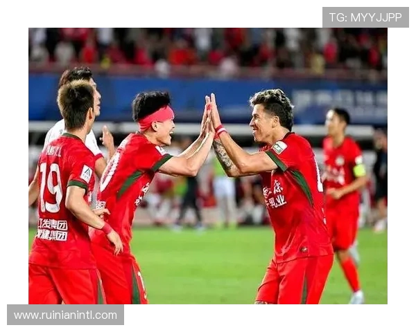 河南队对阵焦点战役全面打响双方鏖战力拼胜负悬念十足 河南队对阵焦点战役全面打响双方鏖战力拼胜负悬念十足