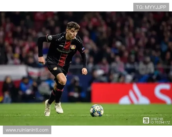 基米希的足球之路：从天才少年到世界级中场的蜕变与荣耀